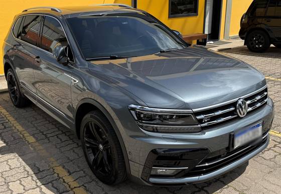 VOLKSWAGEN TIGUAN 2.0 350 TSI GASOLINA ALLSPACE R-LINE 4MOTION DSG